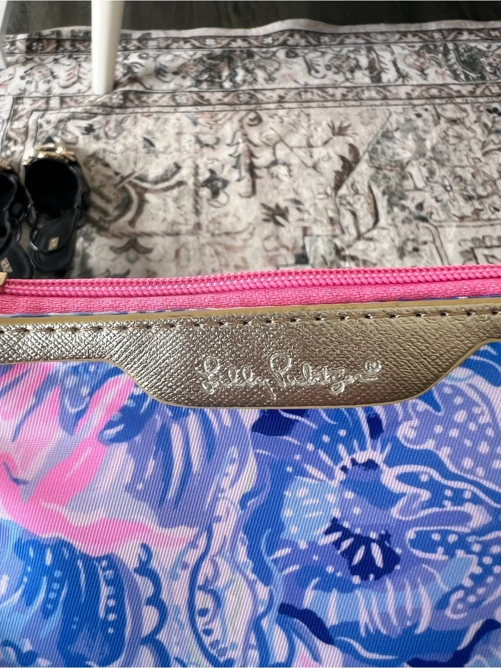 Lily Pullitzer ID Case New With Tags Pink & Blue Gold Hardware